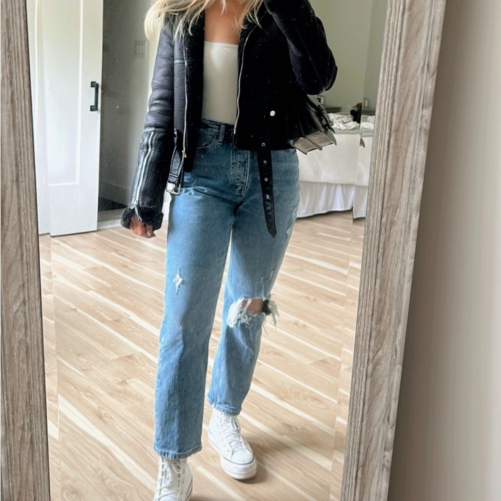 Abercrombie & Fitch Light Blue High Rise Jeans - Picture 2 of 5